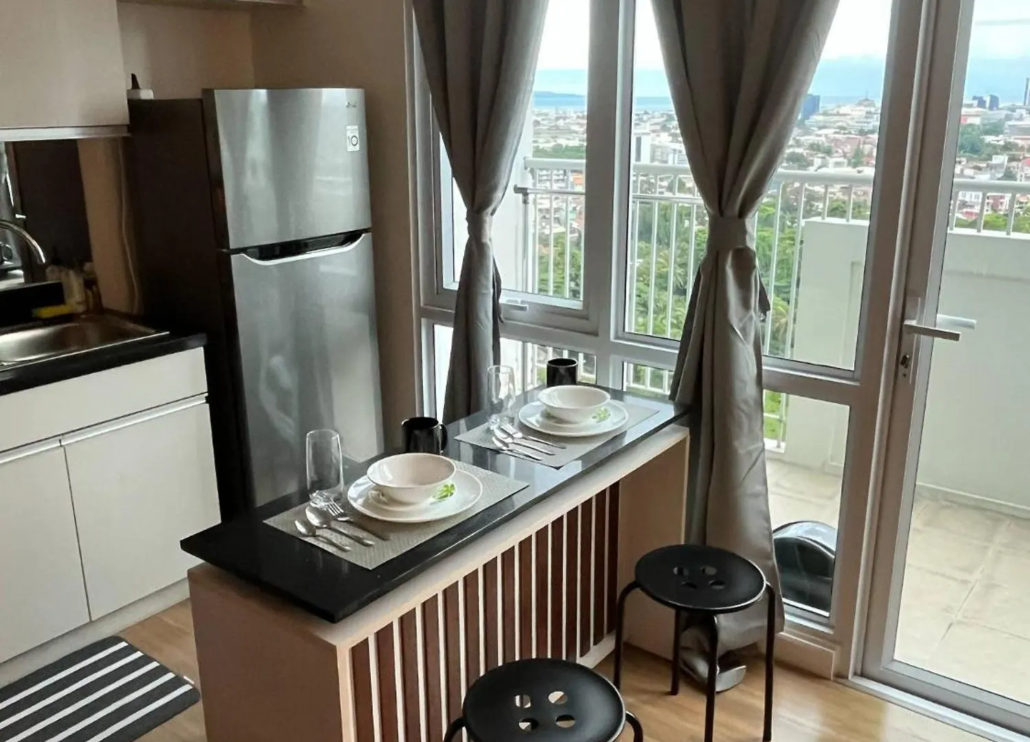 1 Bedroom With Balcony In Abreeza Mall Davao City Filipíny
